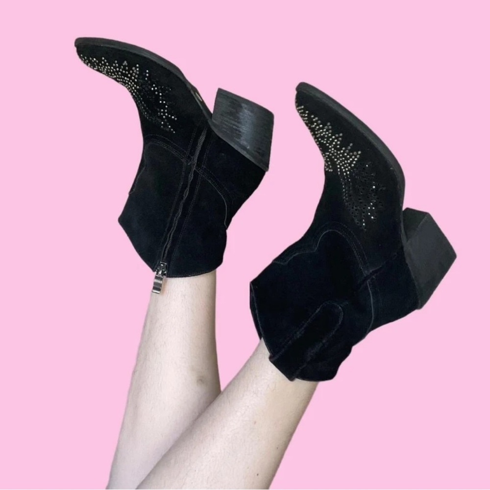 Chic Black Ankle Booties with Stud Detailing
